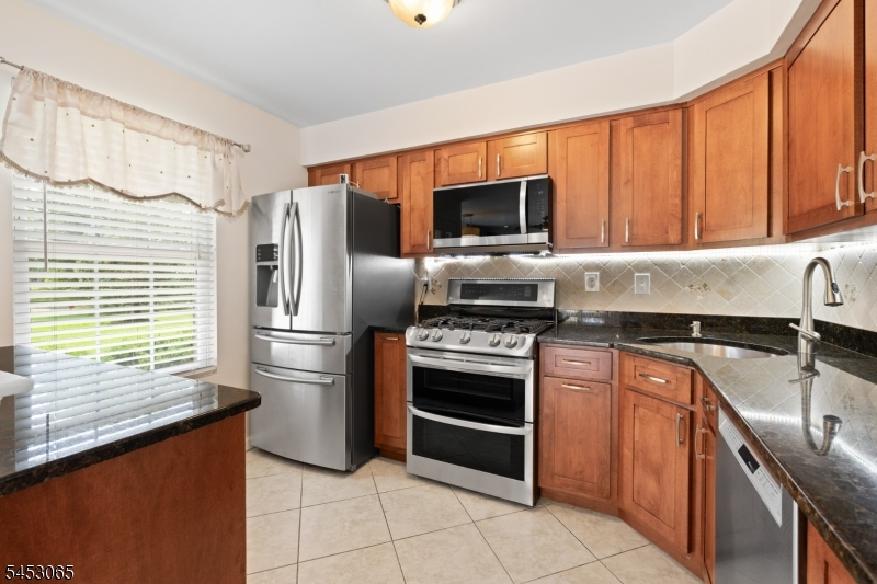 2501 Vroom Dr 2501 Property Photo 9