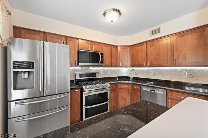 2501 Vroom Dr 2501 Property Photo 12