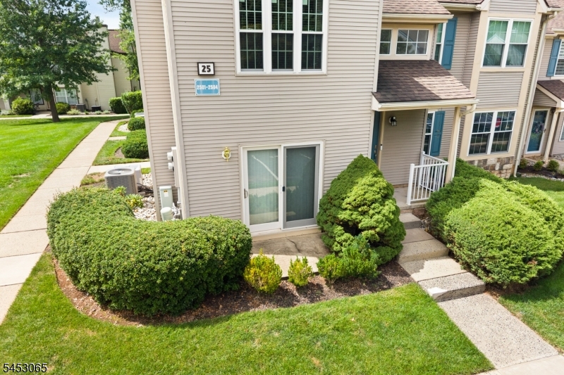 2501 Vroom Dr 2501 Property Photo 21