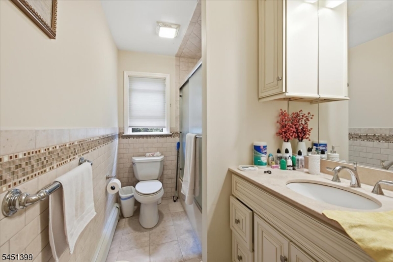 40 Ocean St 2 Property Photo 8