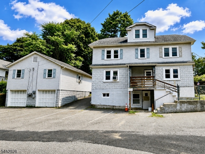 58 Nestor St Property Photo 1