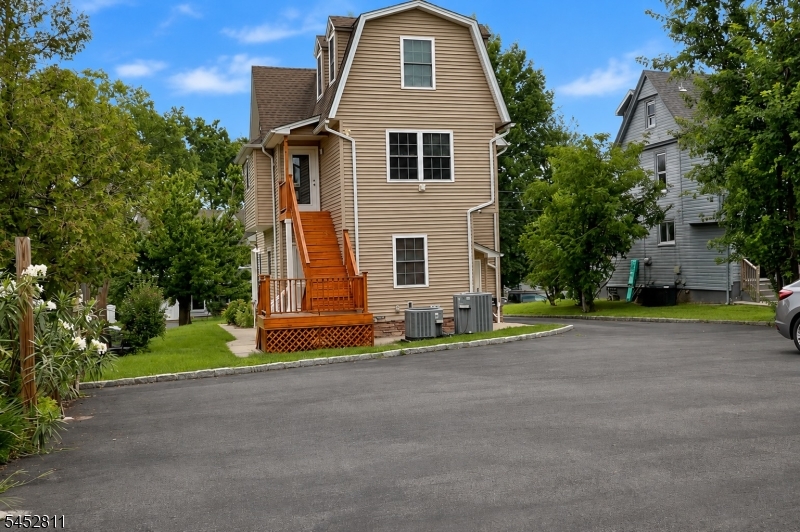 528 Cumberland St B Property Photo 31