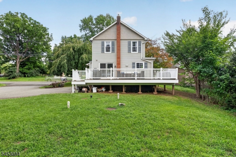 693 Amwell Rd Property Photo 33