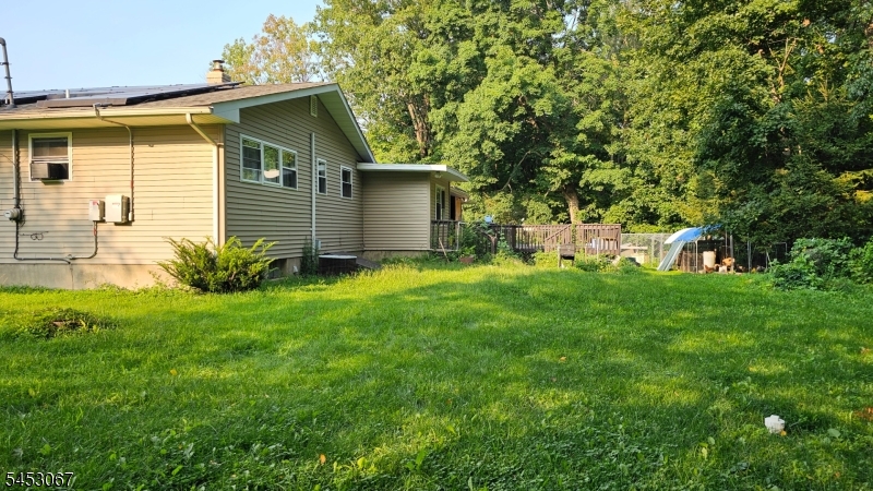 5 Woodland Trl Property Photo 3