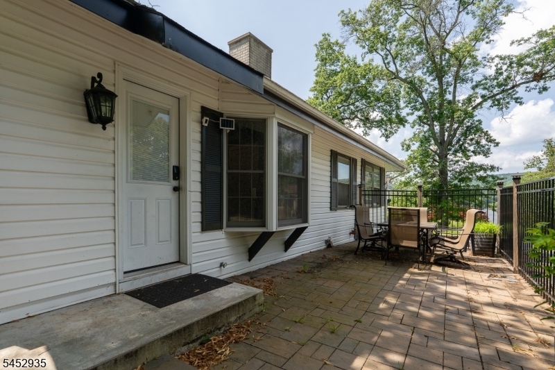 175 Long Pond Rd Property Photo 25