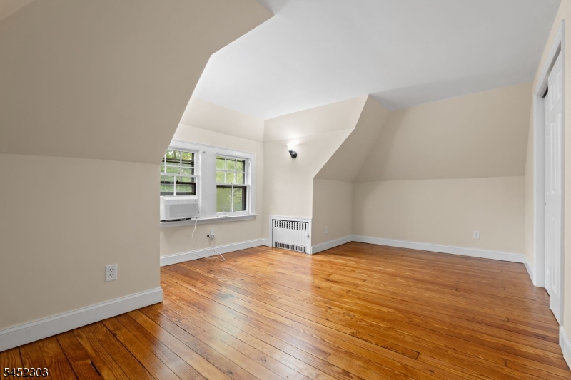 616 Clifton Ave Property Photo 19