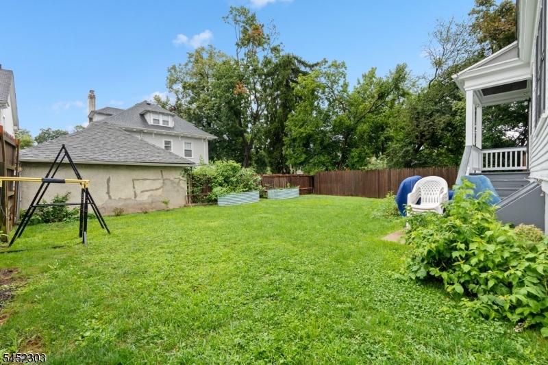 616 Clifton Ave Property Photo 27