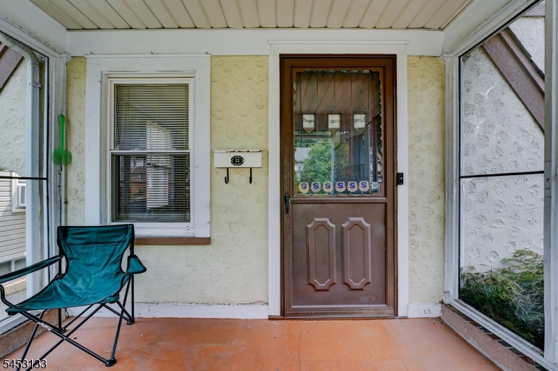 783 Broad St Property Photo 3