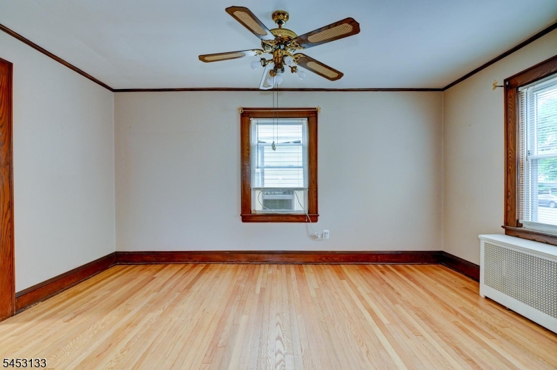 783 Broad St Property Photo 12