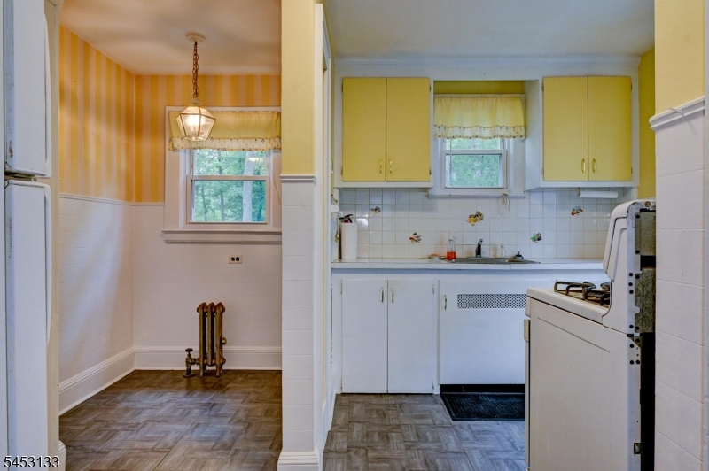 783 Broad St Property Photo 14