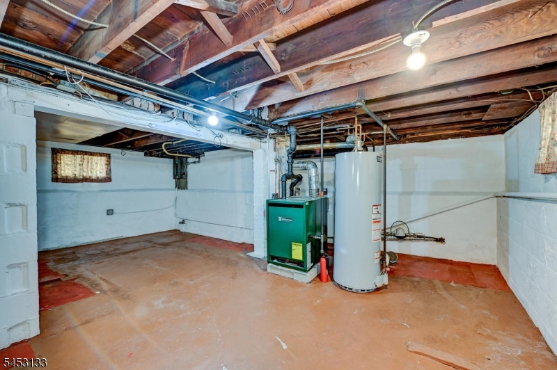783 Broad St Property Photo 31