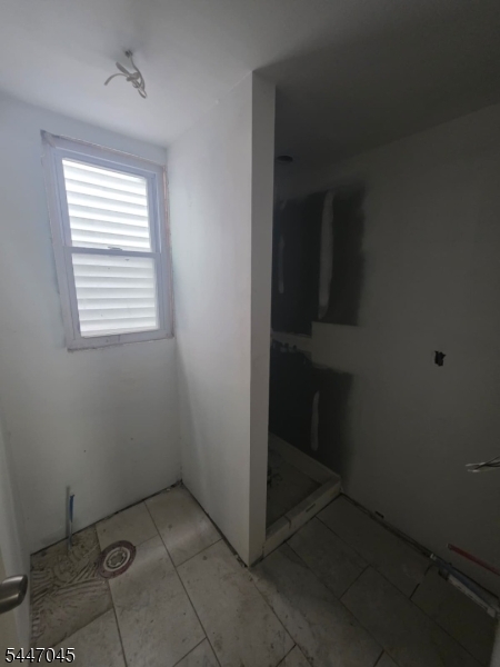 135 Brookside Ave Property Photo 4