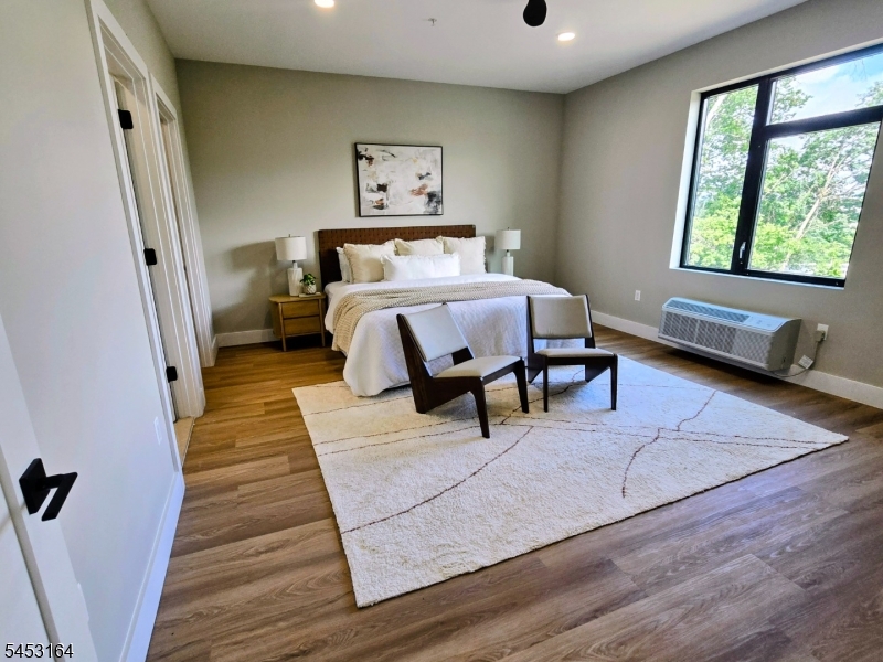 450 Washington Ave 205 Property Photo 6