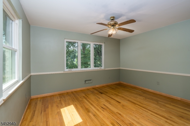 23 Cabot Ln Property Photo 10