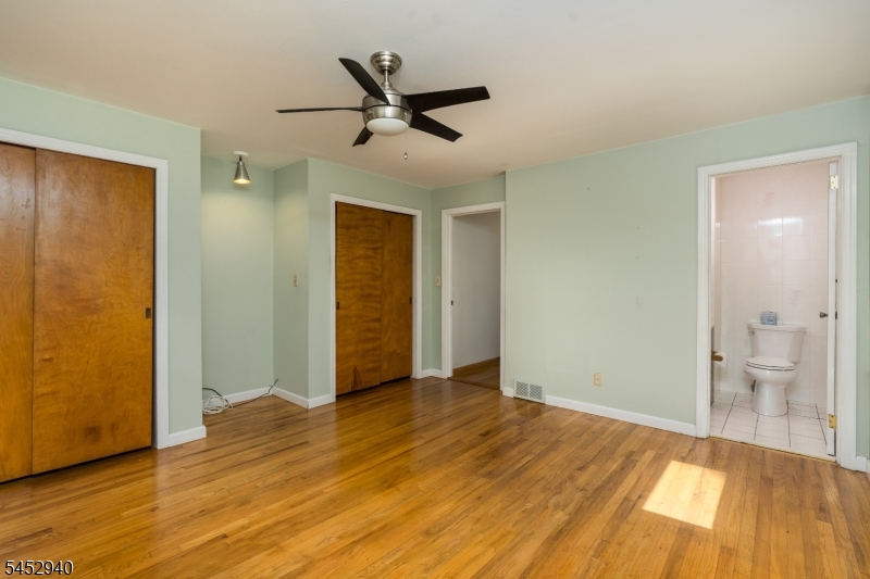23 Cabot Ln Property Photo 15