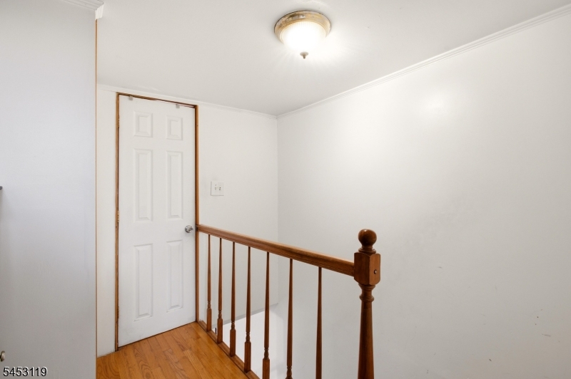 87 W Somerset St Property Photo 9
