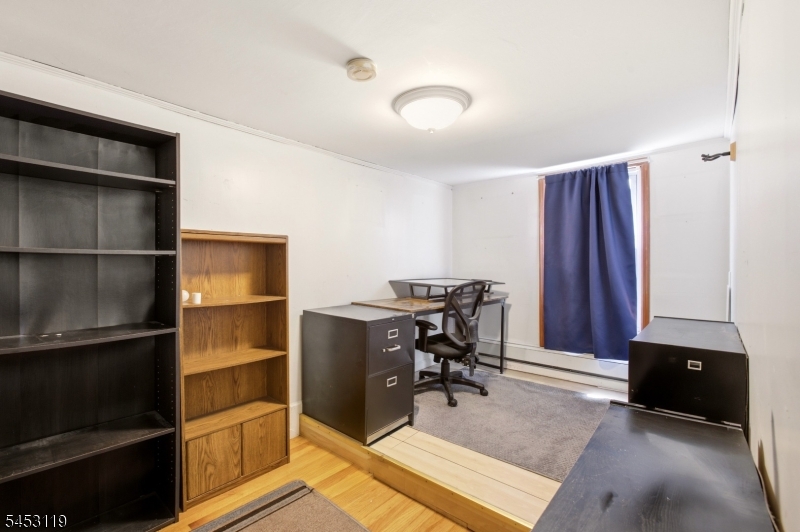 87 W Somerset St Property Photo 11