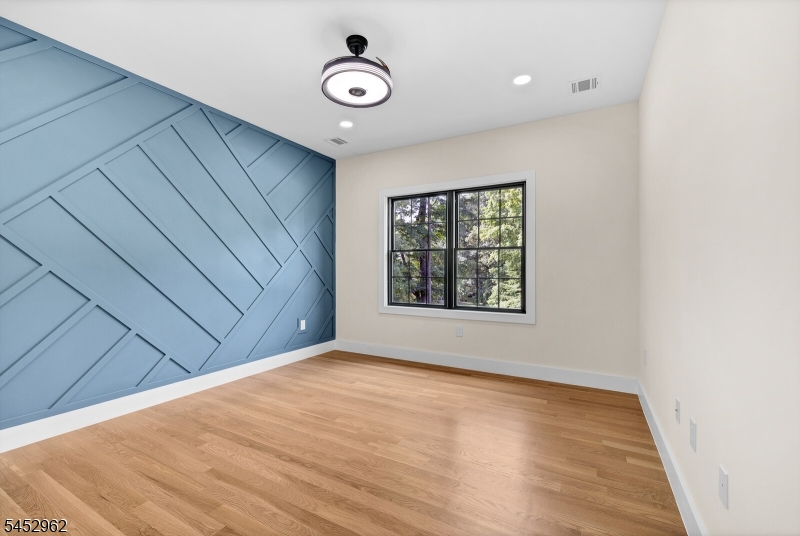 275 Beachwood Rd Property Photo 34