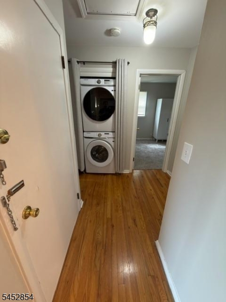 28 Chambers Ct Property Photo 9