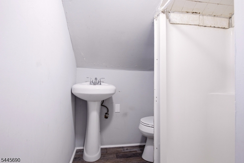 65 Highland Ave Property Photo 23