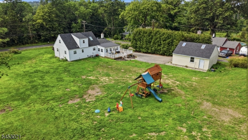 172 Ferry Rd Property Photo 34