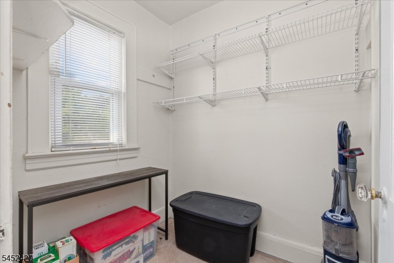 11 Grove St Property Photo 27