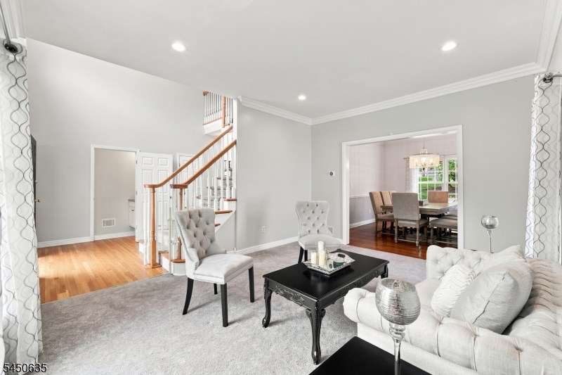 7 Lazarus Dr Property Photo 6