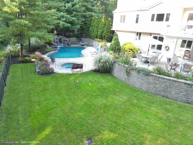 92 Cheyenne Way Property Photo 28