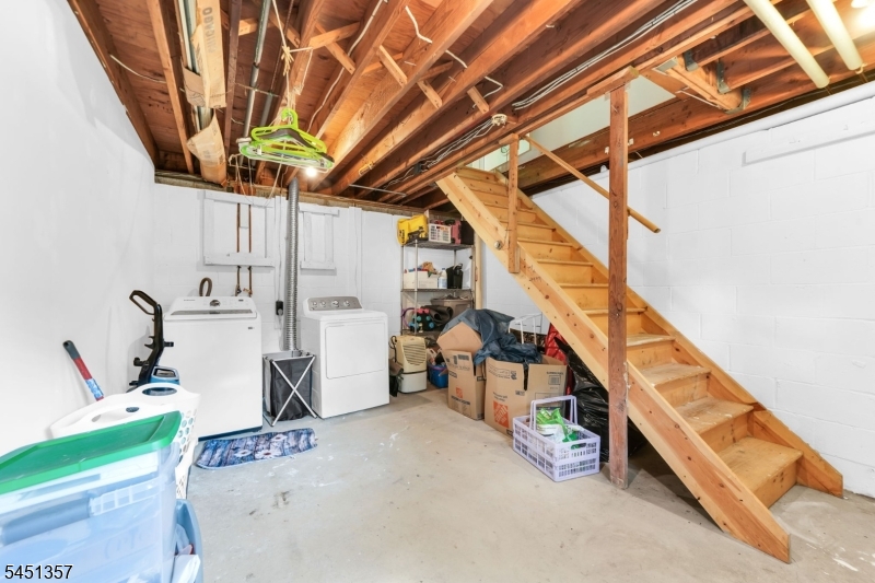 12 Coolidge Trl Property Photo 13