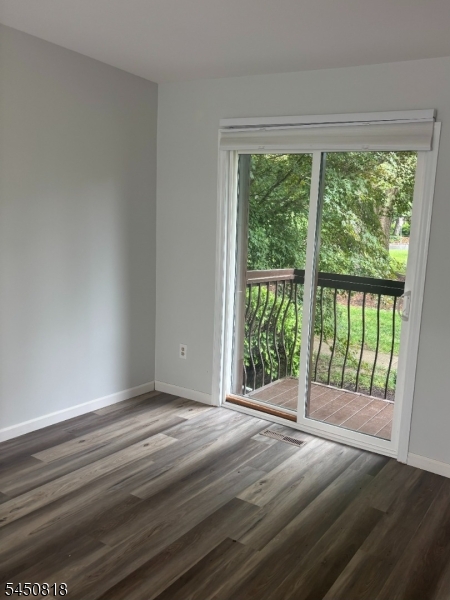 119 Wimbledon Sq Property Photo 14