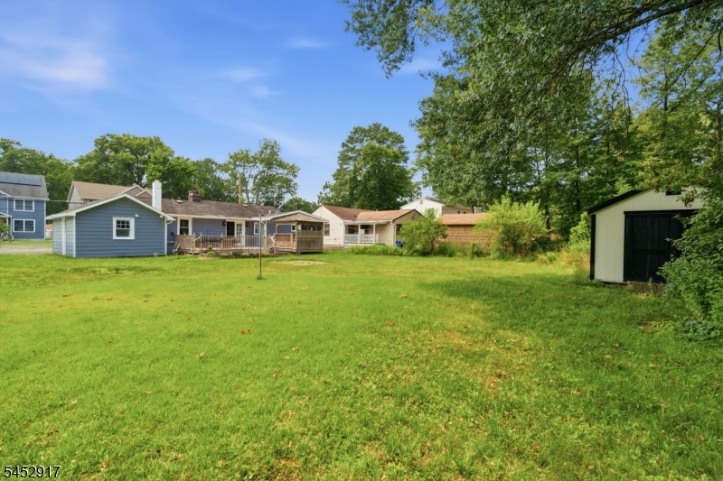 107 Minnehaha Blvd Property Photo 19