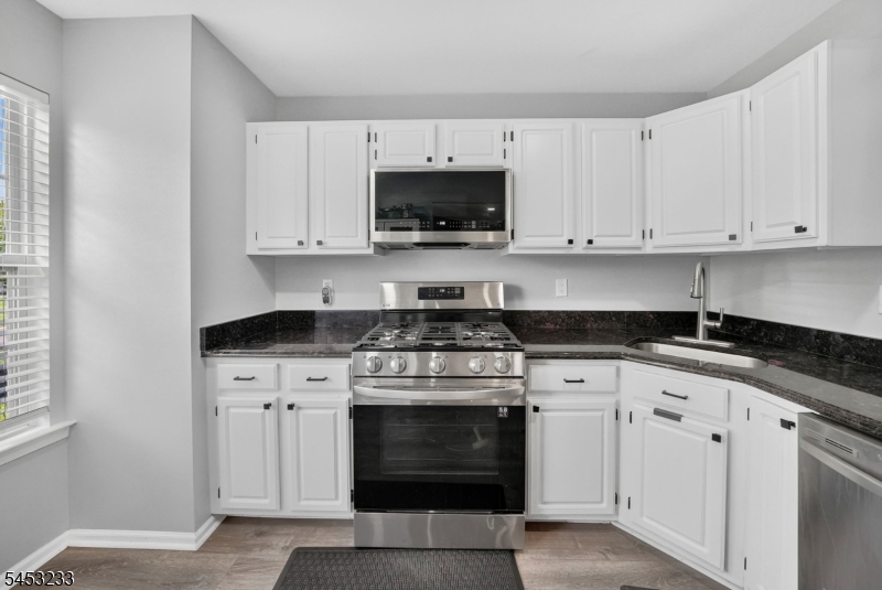 19 Mindy Dr Property Photo 8