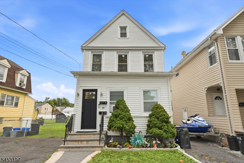 511 Roosevelt St Property Photo 1