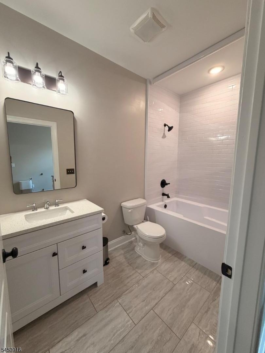22 Larch St Property Photo 9