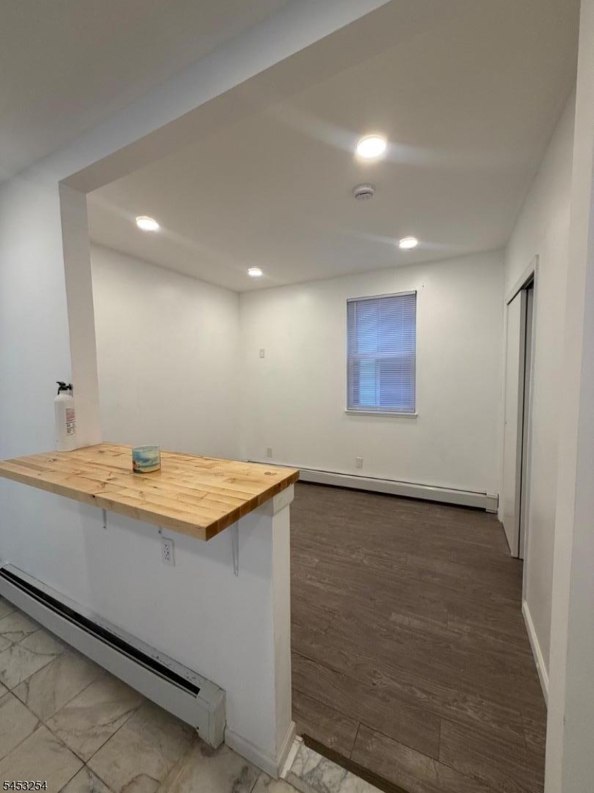 360 New St. Unit 2 Property Photo 2