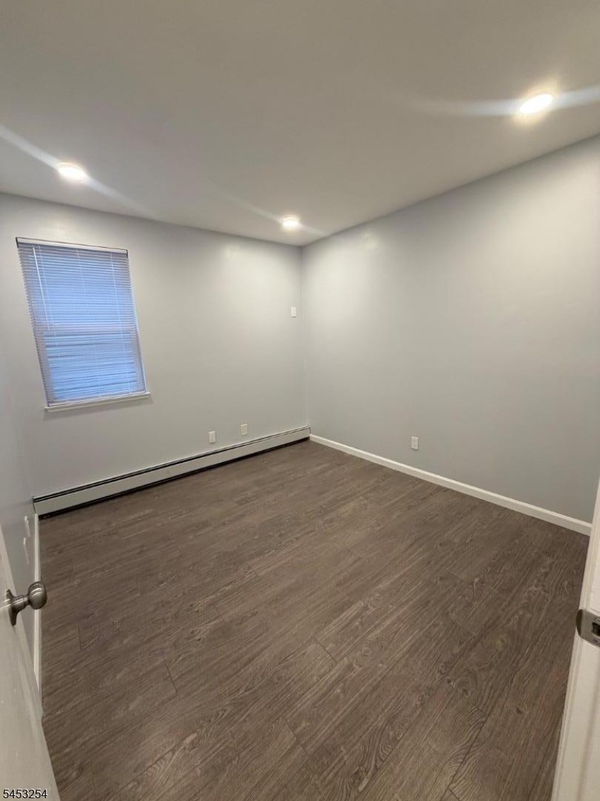 360 New St. Unit 2 Property Photo 5