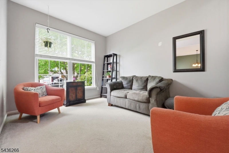 44 Haze Way Property Photo 5
