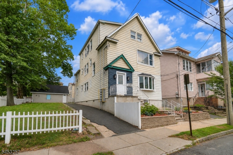 75 Mount Prospect Ave Property Photo 1