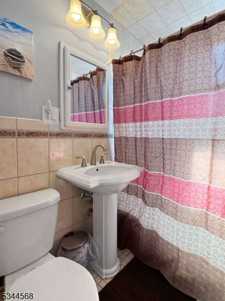 113 Van Winkle Ave B Property Photo 19