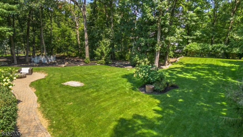 2 Goldfinch Run Property Photo 47