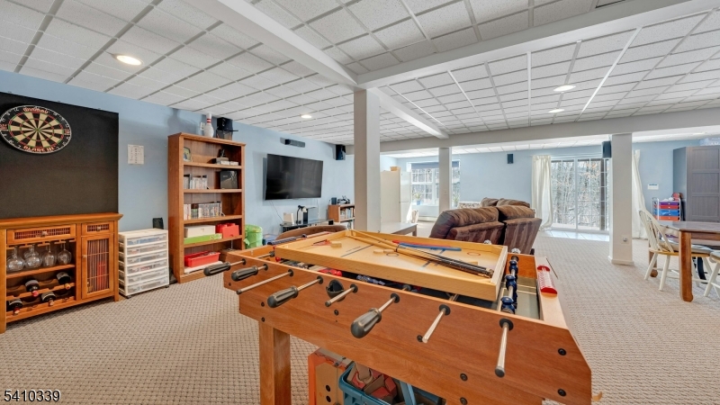 5656 Berkshire Valley Rd Property Photo 27