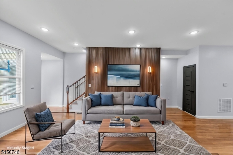 100 Atlantic St Property Photo 8