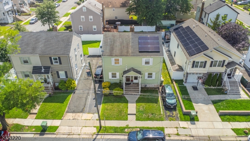 1109 Lincoln St Property Photo 4