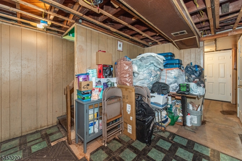 1109 Lincoln St Property Photo 19