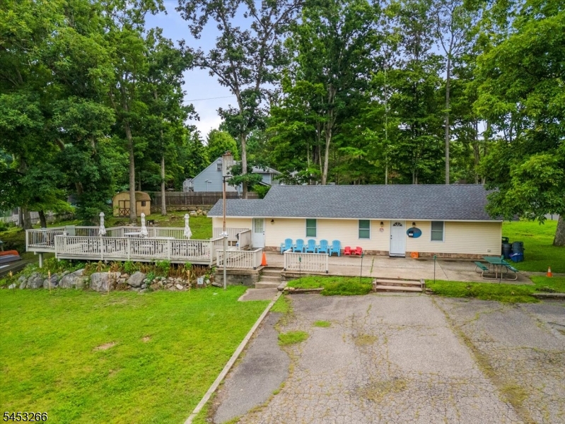 35 Lorettacong Dr Property Photo 25