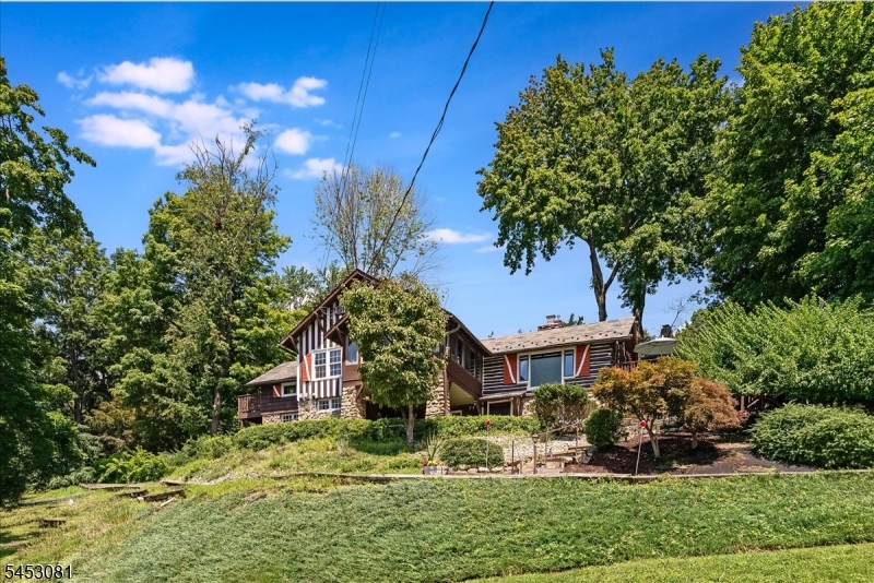 77 W Shore Trl Property Photo 12