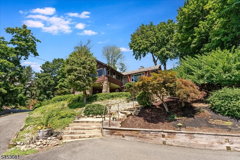 77 W Shore Trl Property Photo 13