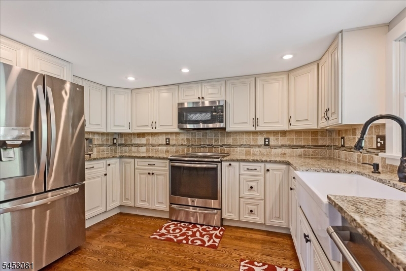 77 W Shore Trl Property Photo 21