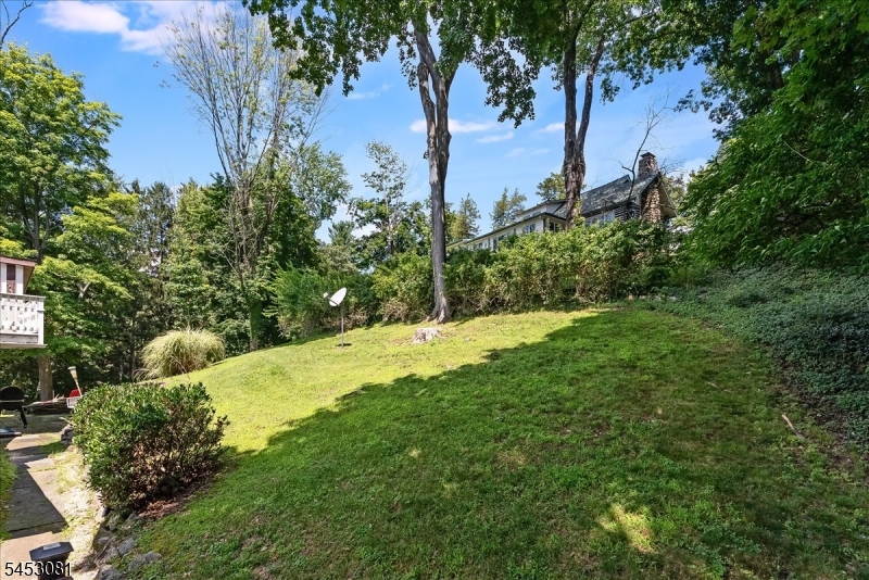 77 W Shore Trl Property Photo 43