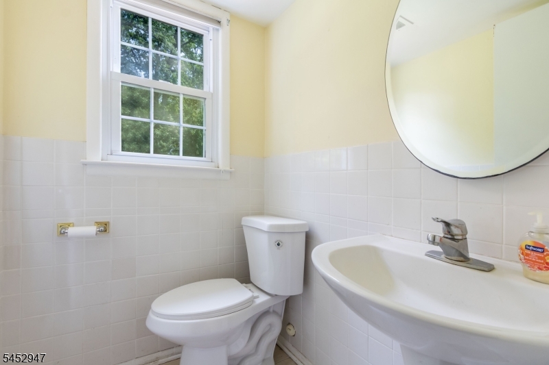 1008 Carteret Rd Property Photo 24